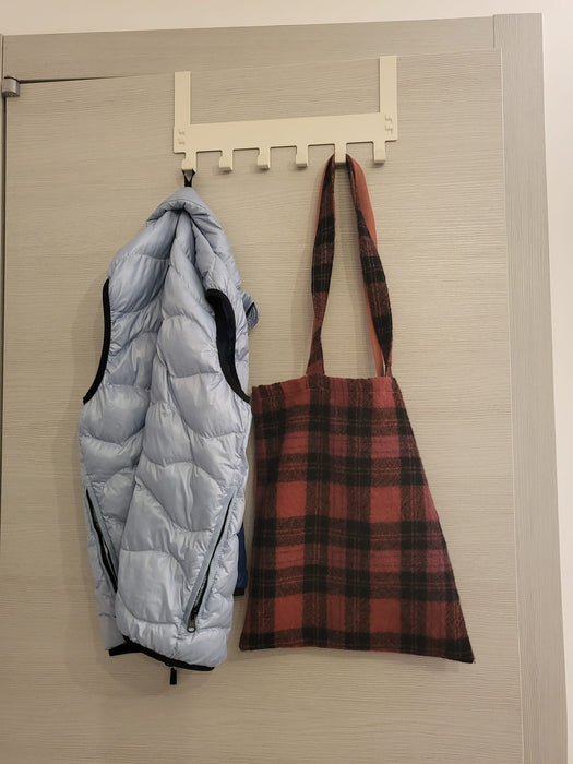 SPACE-SAVING HANGER BAR 6 hooks