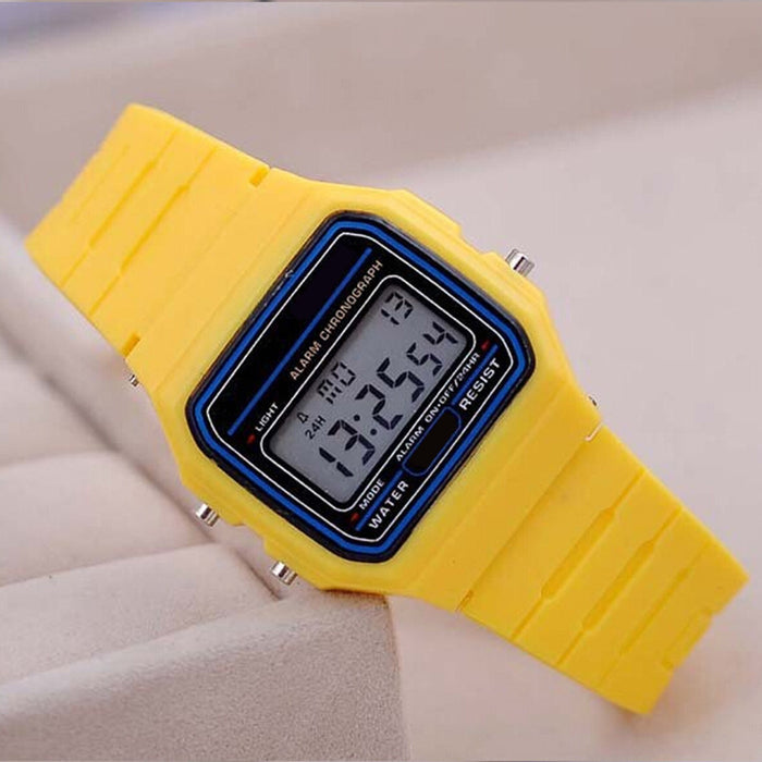 MULTIFUNCTION DIGITAL WATCH