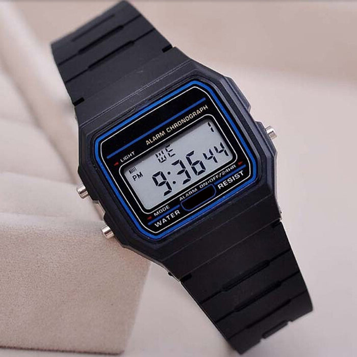 MULTIFUNCTION DIGITAL WATCH