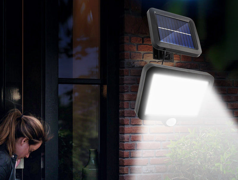 FARO LED CON PANNELLO RICARICA SOLARE